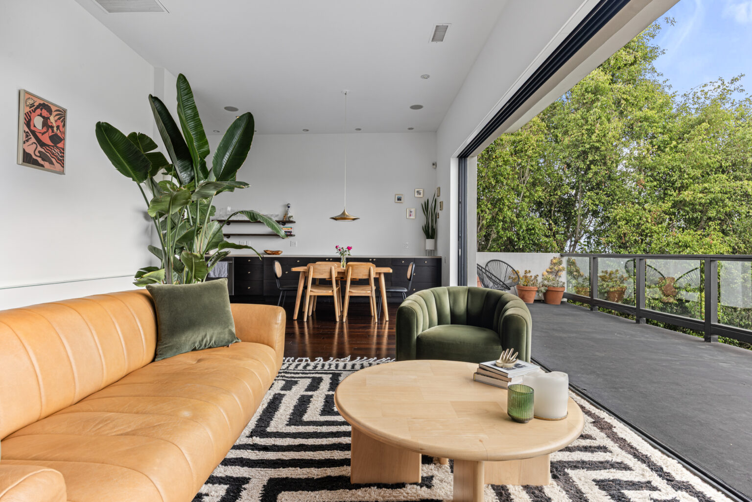 Kitchen and dining space with open layout, real estate photography SFV.